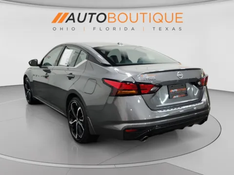Another view of 2023 Nissan Altima 2.5 SR for sale in Columbus, OH at Auto Boutique Ohio