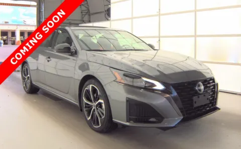 Another view of 2023 Nissan Altima 2.5 SR for sale in Columbus, OH at Auto Boutique Ohio