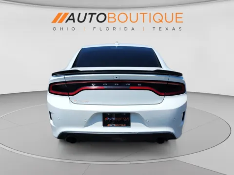 More photos of 2018 Dodge Charger R/T at Auto Boutique Ohio, OH