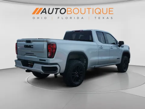 More photos of 2022 GMC Sierra 1500 Elevation at Auto Boutique Ohio, OH