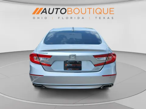 More photos of 2019 Honda Accord Sedan Touring 2.0T at Auto Boutique Ohio, OH