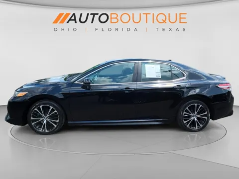 Photos of 2019 Toyota Camry SE for sale in Columbus, OH at Auto Boutique Ohio
