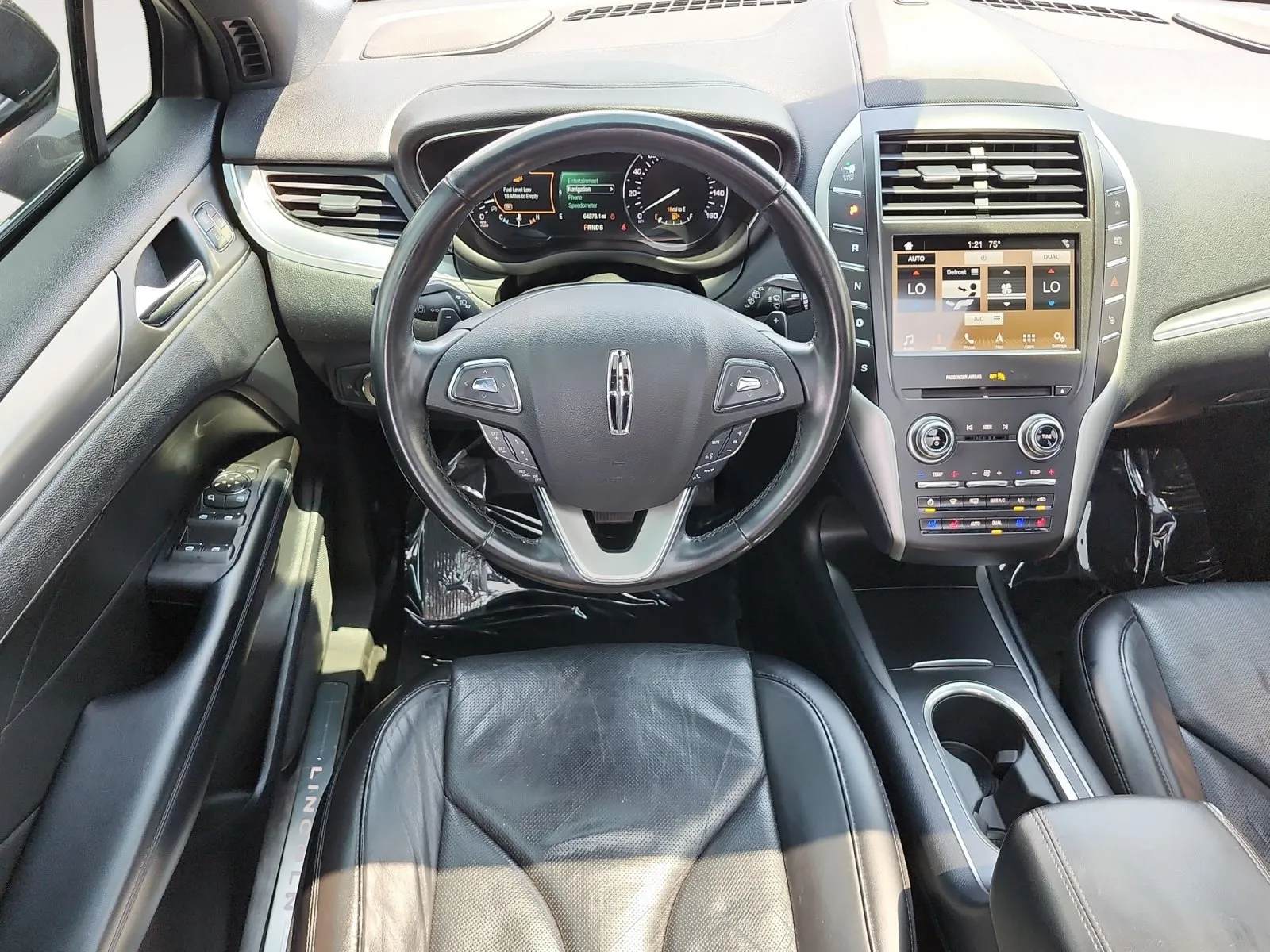 Photo 10