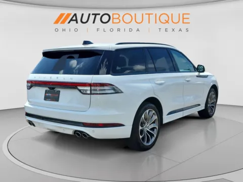 More photos of 2025 Lincoln Aviator Premiere at Auto Boutique Ohio, OH