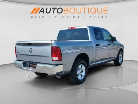 More photos of 2022 Ram 1500 Classic SLT at Auto Boutique Ohio, OH
