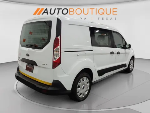 More photos of 2022 Ford Transit Connect Van XLT at Auto Boutique Ohio, OH