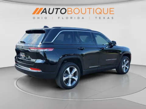 More photos of 2023 Jeep Grand Cherokee 4xe at Auto Boutique Ohio, OH