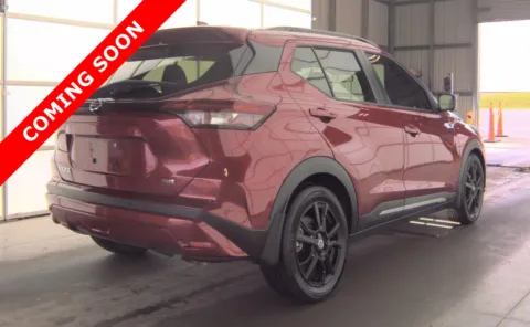 More photos of 2021 Nissan Kicks SR at Auto Boutique Ohio, OH