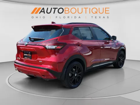 More photos of 2021 Nissan Kicks SR at Auto Boutique Ohio, OH
