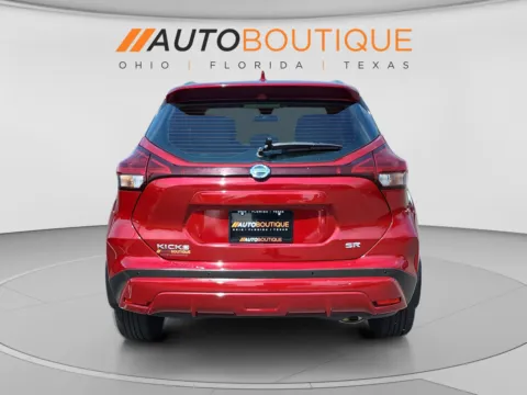 More photos of 2021 Nissan Kicks SR at Auto Boutique Ohio, OH