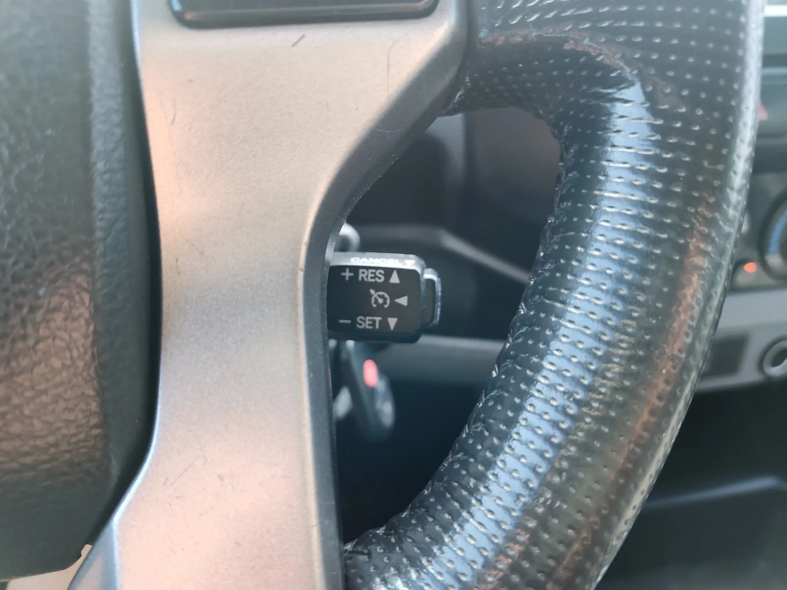 Toyota Tacoma photo 22