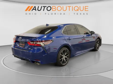 More photos of 2024 Toyota Camry SE at Auto Boutique Ohio, OH