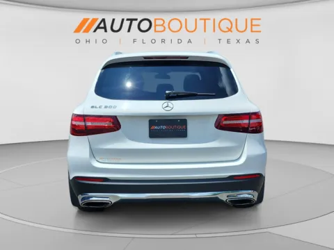 More photos of 2019 Mercedes-Benz GLC 300 at Auto Boutique Ohio, OH