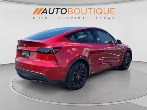 More photos of 2024 Tesla Model Y Long Range at Auto Boutique Ohio, OH