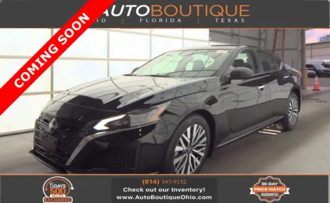 Black 2024 Nissan Altima 2.5 SV for sale in Columbus, OH