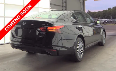 Another view of 2024 Nissan Altima 2.5 SV for sale in Columbus, OH at Auto Boutique Ohio