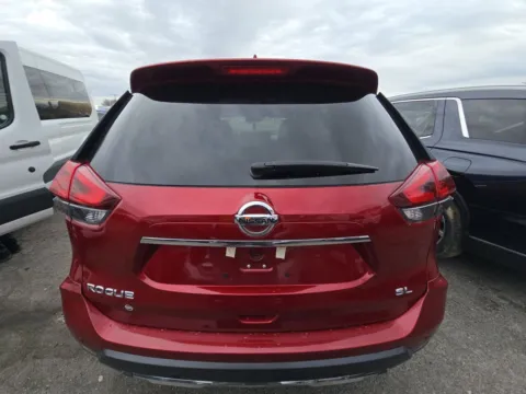 More photos of 2019 Nissan Rogue SL at Auto Boutique Ohio, OH