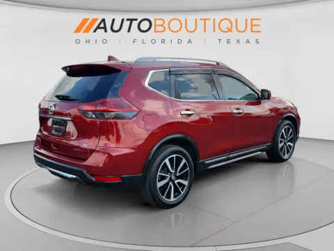 More photos of 2019 Nissan Rogue SL at Auto Boutique Ohio, OH