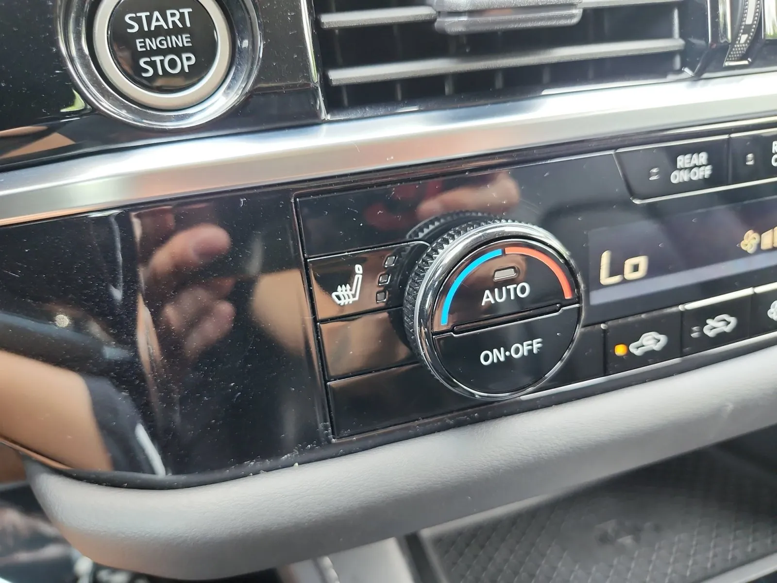 Nissan Pathfinder photo 22