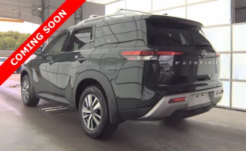 More photos of 2023 Nissan Pathfinder SL at Auto Boutique Ohio, OH