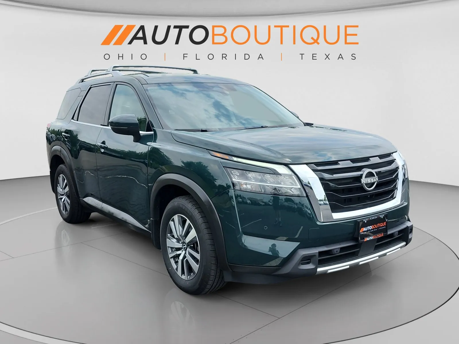 Nissan Pathfinder photo 7