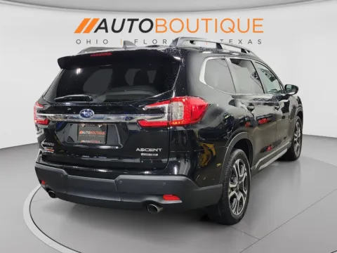 More photos of 2024 Subaru Ascent Limited at Auto Boutique Ohio, OH