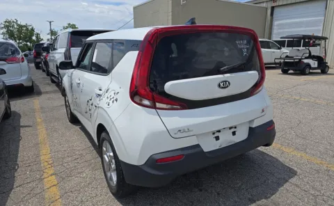 More photos of 2020 Kia Soul S at Auto Boutique Ohio, OH