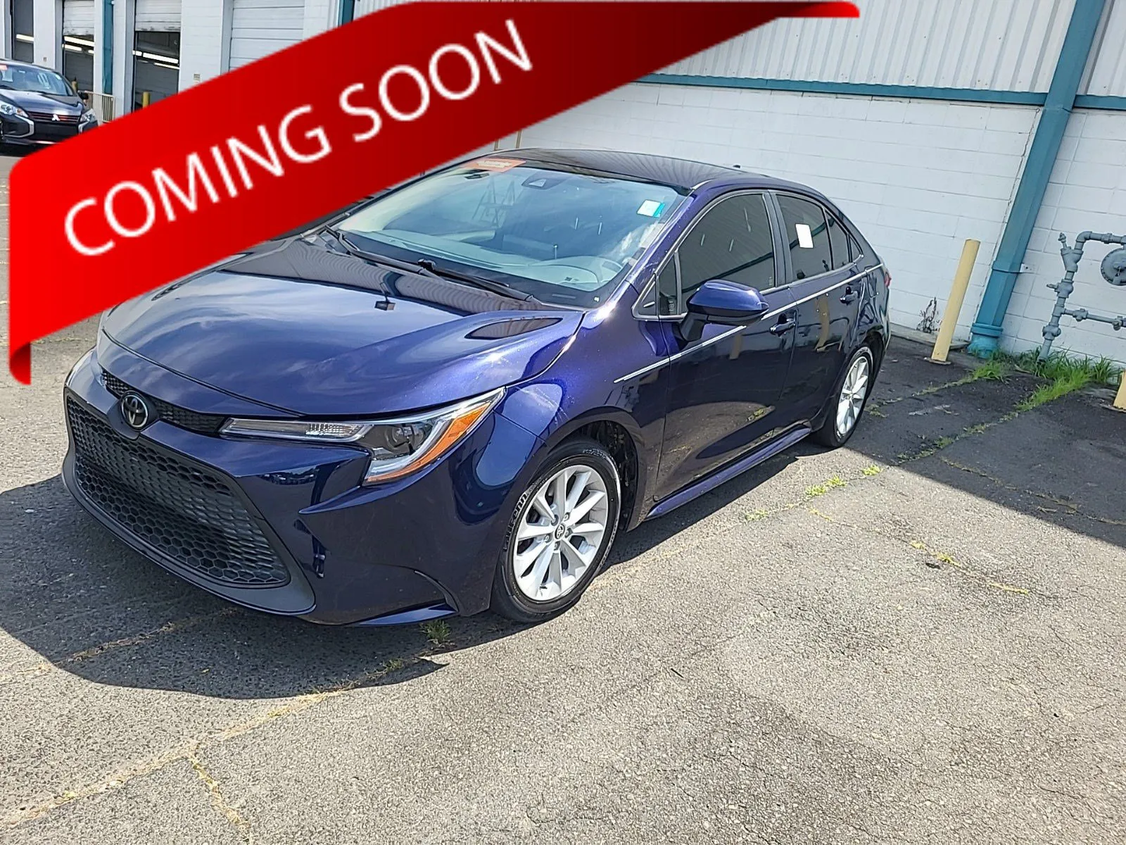 Blue 2020 Toyota Corolla LE for sale in Columbus, OH