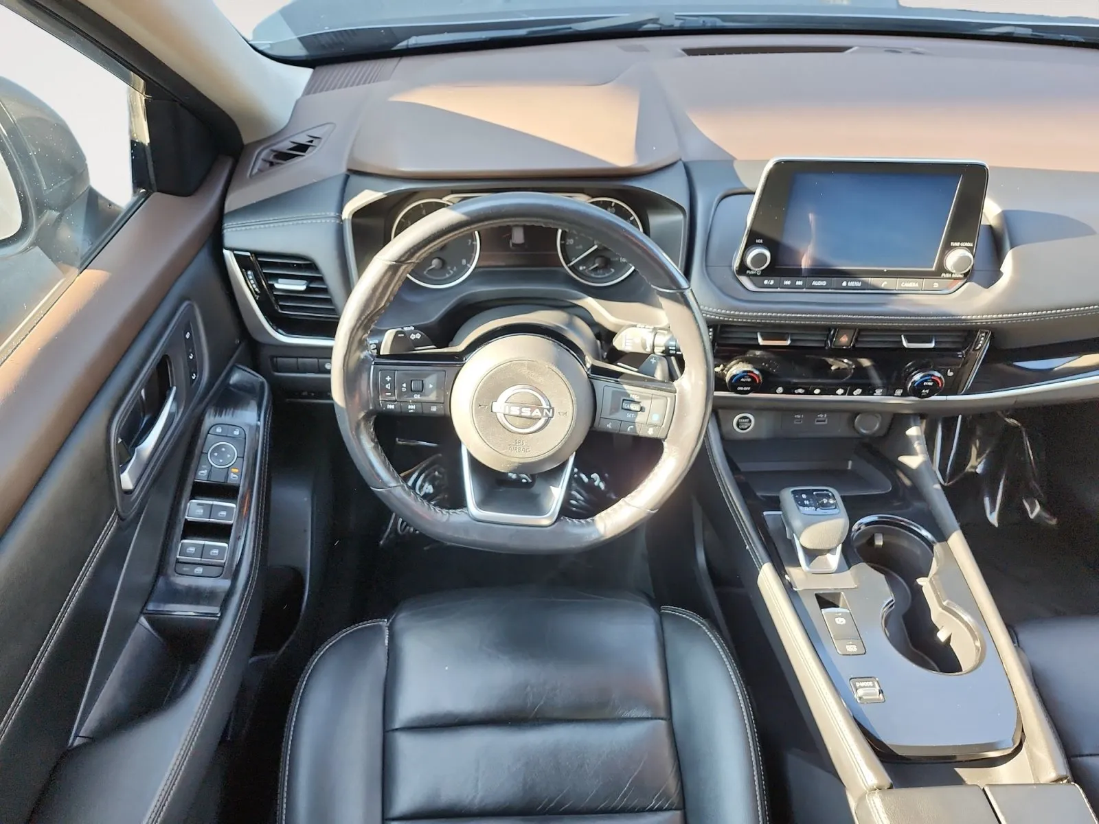 Nissan Rogue photo 10