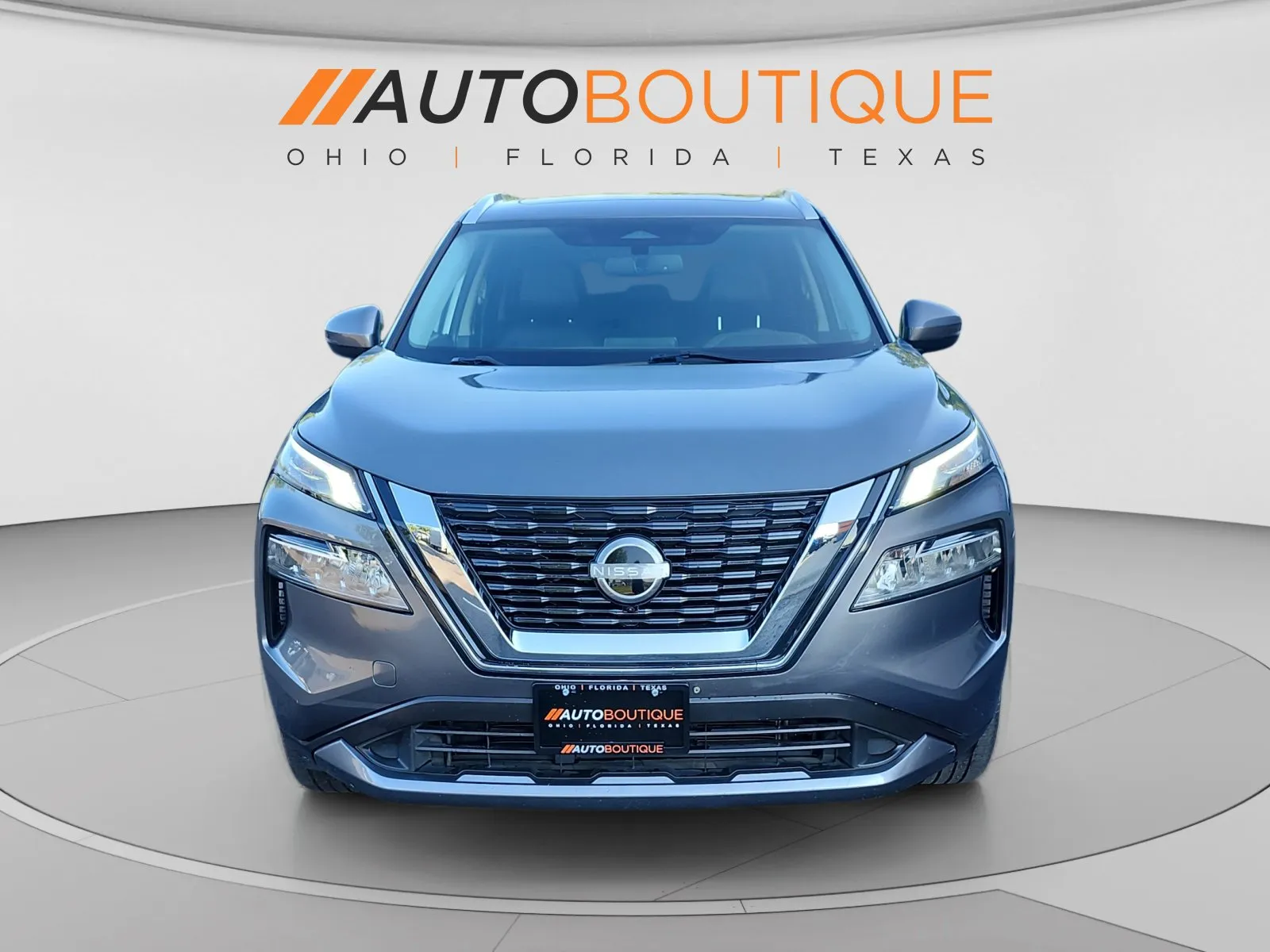 Nissan Rogue photo 8