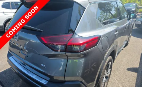 More photos of 2023 Nissan Rogue SL at Auto Boutique Ohio, OH