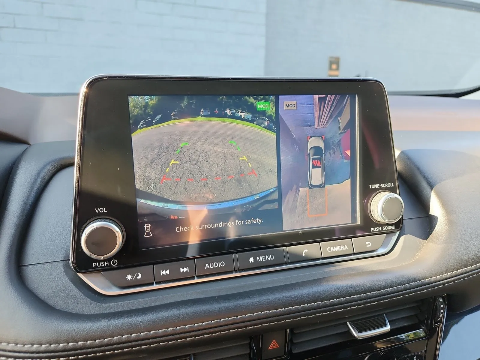 Nissan Rogue photo 17