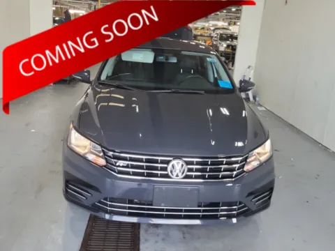 Gray 2017 Volkswagen Passat R-Line w/Comfort Pkg for sale in Columbus, OH