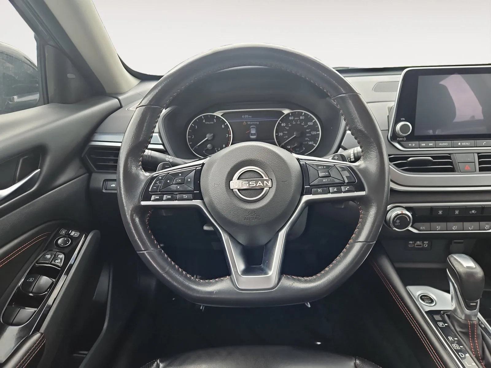 Nissan Altima photo 12