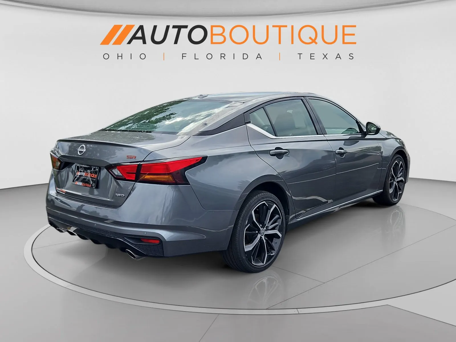 Nissan Altima photo 5