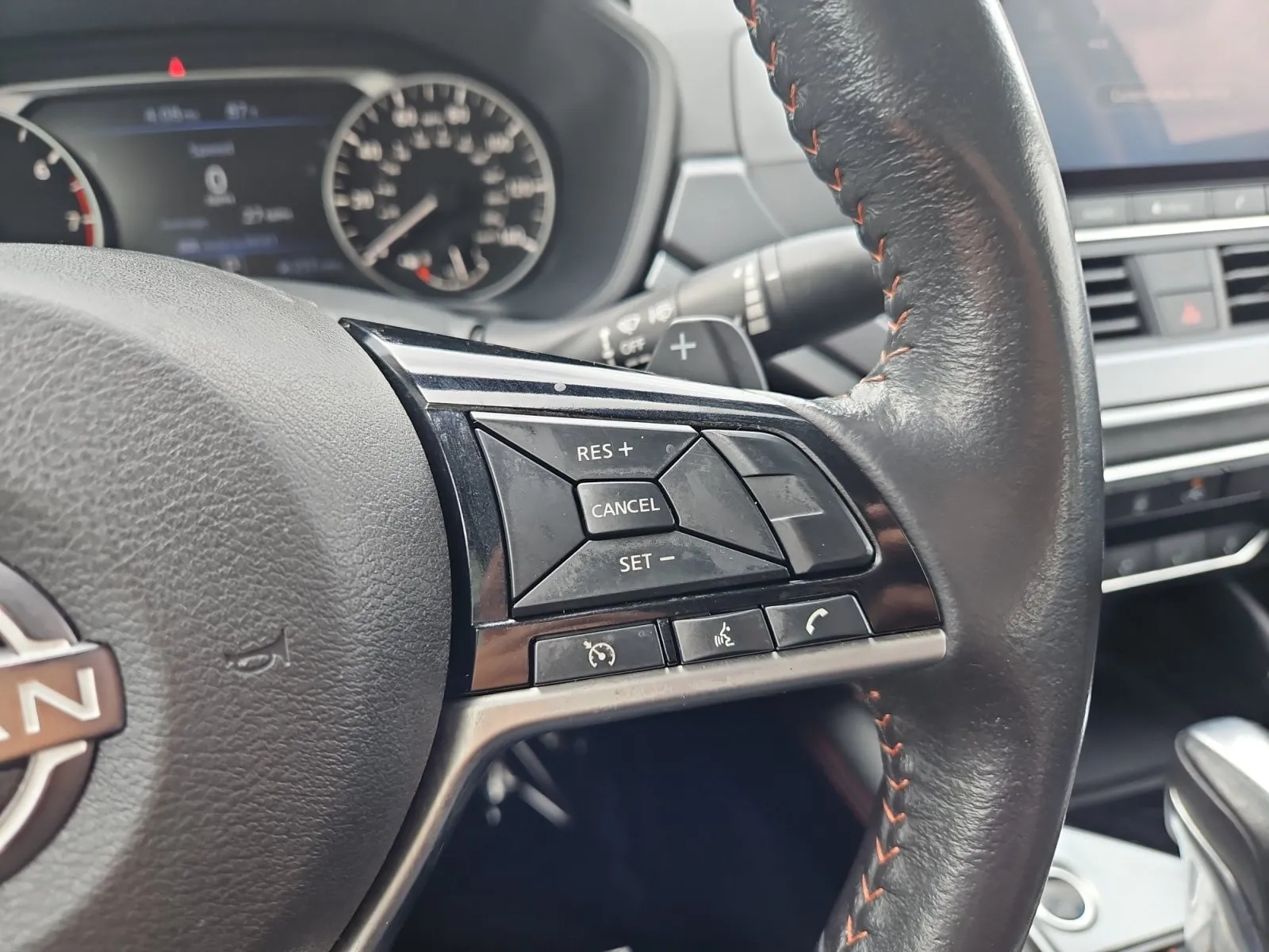 Nissan Altima photo 23