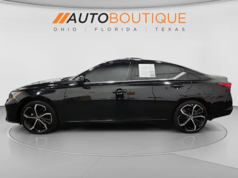 Photos of 2023 Nissan Altima 2.5 SR for sale in Columbus, OH at Auto Boutique Ohio