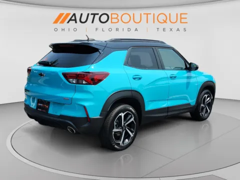 More photos of 2021 Chevrolet Trailblazer RS at Auto Boutique Ohio, OH