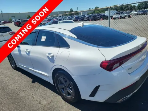More photos of 2022 Kia K5 LX at Auto Boutique Ohio, OH
