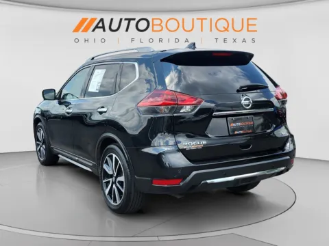 Another view of 2020 Nissan Rogue SL for sale in Columbus, OH at Auto Boutique Ohio