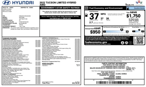 More photos of 2022 Hyundai Tucson Hybrid Limited at Auto Boutique Ohio, OH
