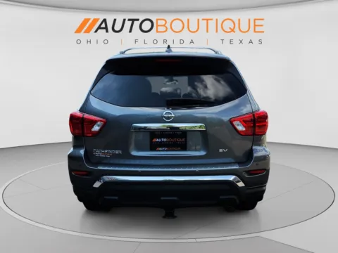 More photos of 2020 Nissan Pathfinder SV at Auto Boutique Ohio, OH