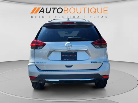 More photos of 2019 Nissan Rogue S at Auto Boutique Ohio, OH