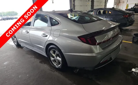 More photos of 2023 Hyundai Sonata SE at Auto Boutique Ohio, OH