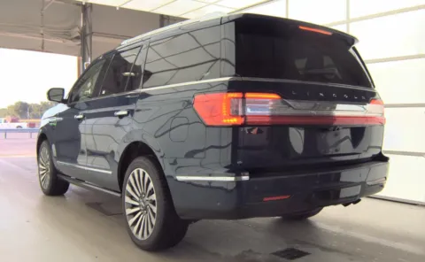 More photos of 2019 Lincoln Navigator Reserve at Auto Boutique Ohio, OH