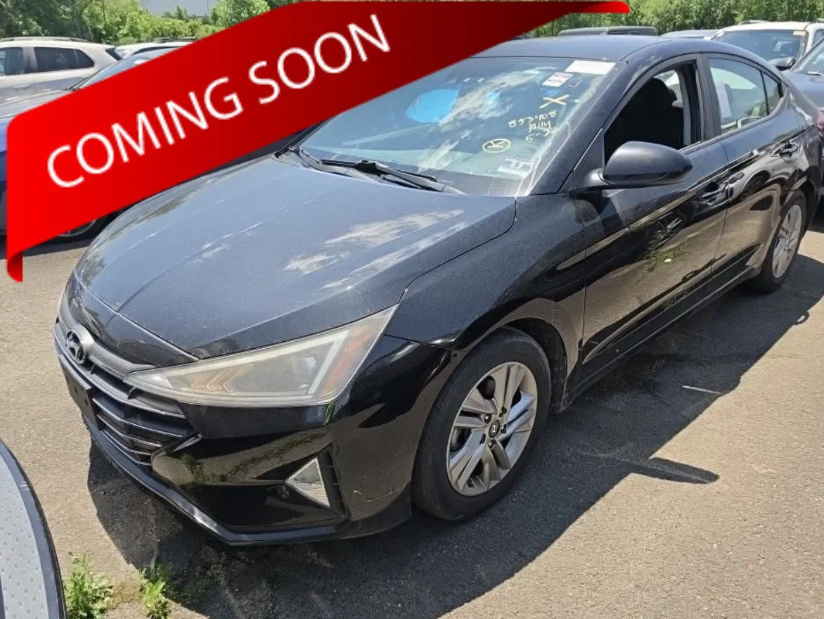 Black 2019 Hyundai Elantra SEL for sale in Columbus, OH