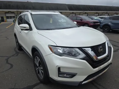 Another view of 2020 Nissan Rogue SV for sale in Columbus, OH at Auto Boutique Ohio
