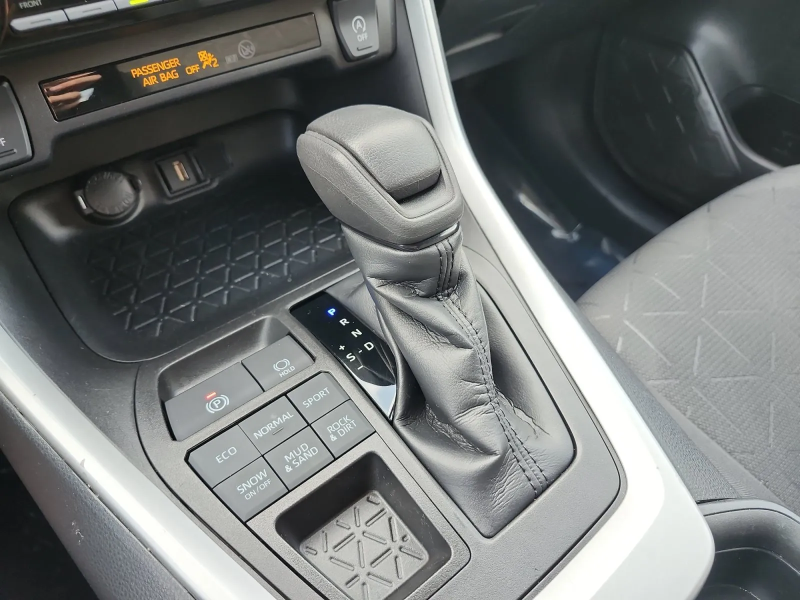 Toyota RAV4 photo 22