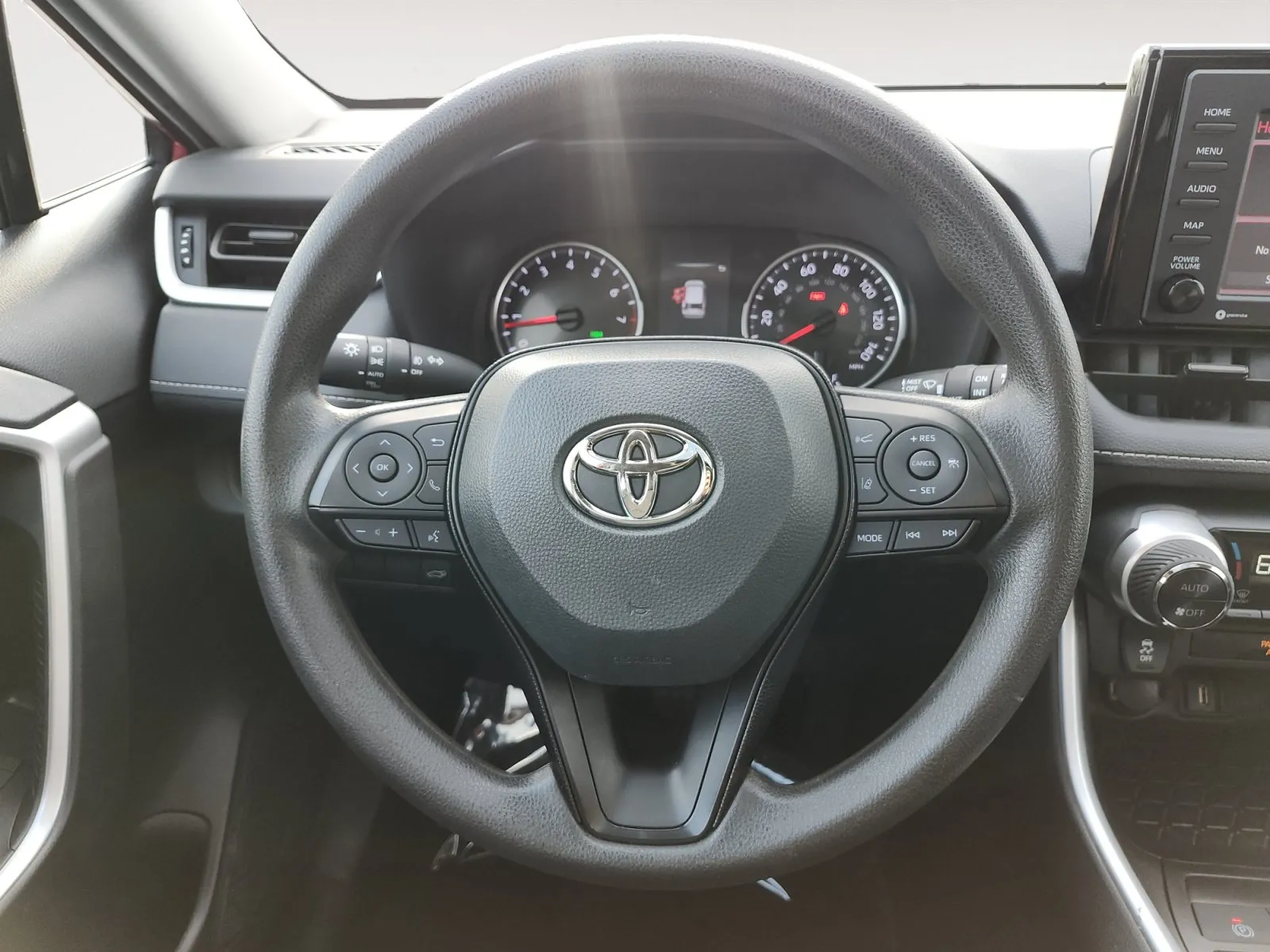 Toyota RAV4 photo 12