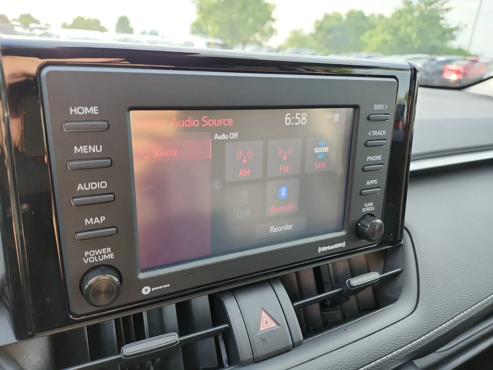 Toyota RAV4 photo 18